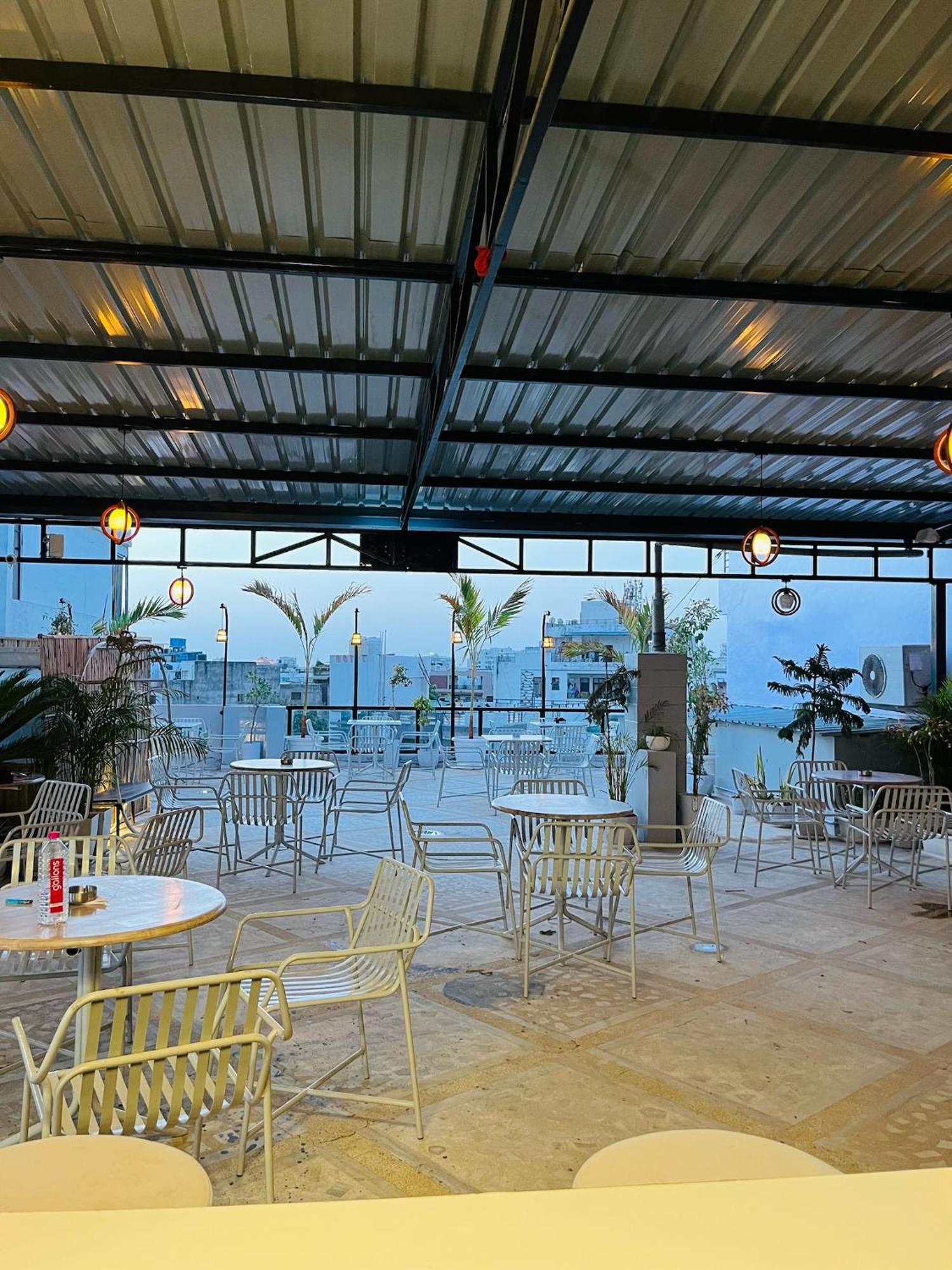 Mojo M Villa -Airport Boutique Hotel Τζαϊπούρ Εξωτερικό φωτογραφία